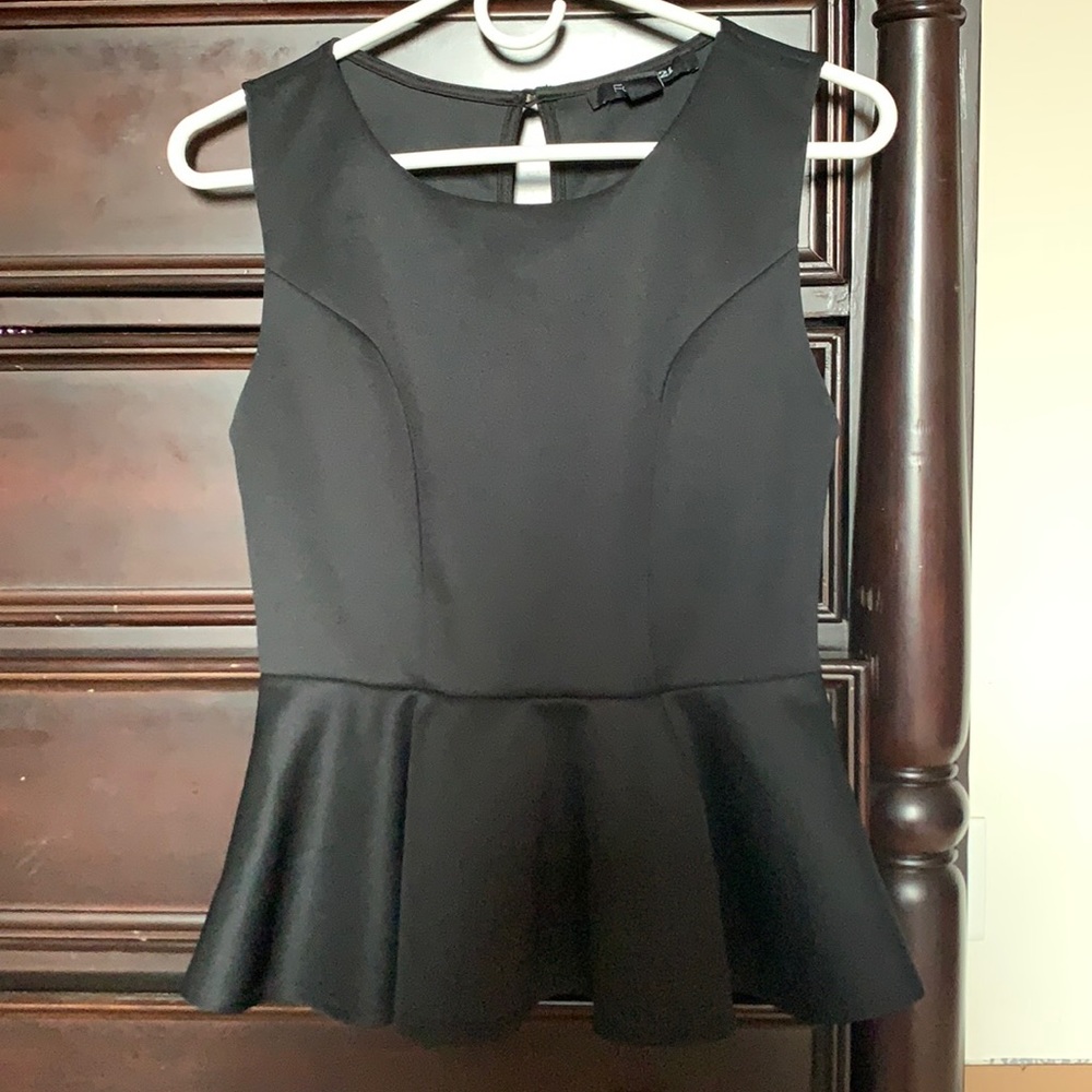 Flare Top